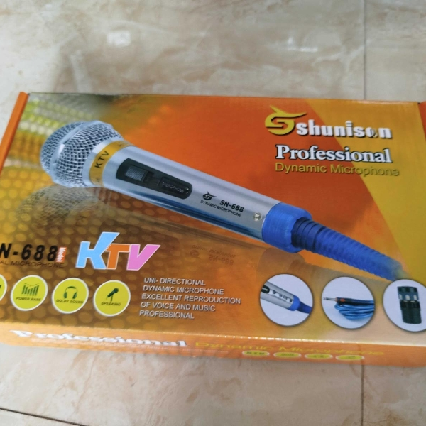 Micro có dây KTV SN-688